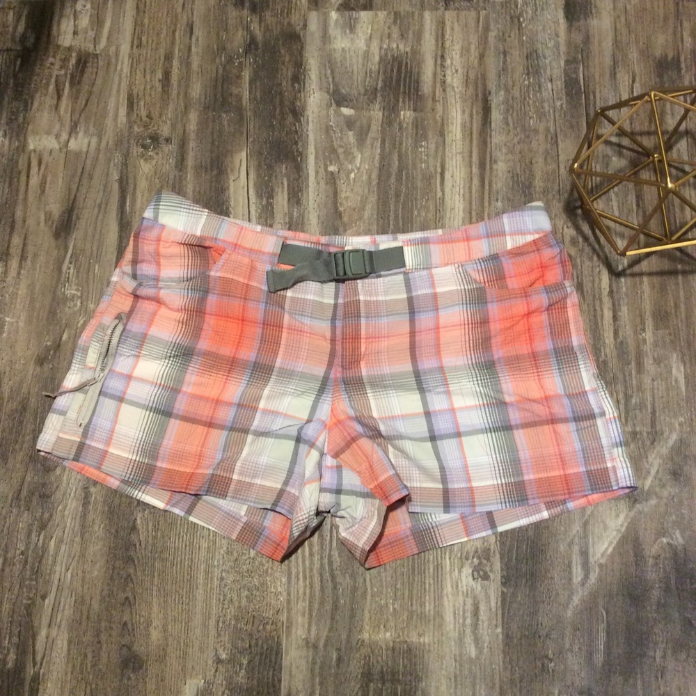 Columbia hiking/ golf/ any activity shorts, plaid